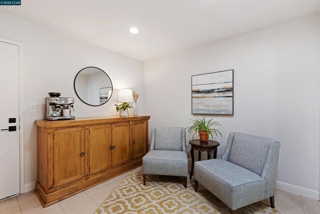 1513 Siskiyou Dr, Walnut Creek, CA 94598
