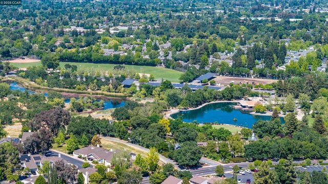 1513 Siskiyou Dr, Walnut Creek, CA 94598