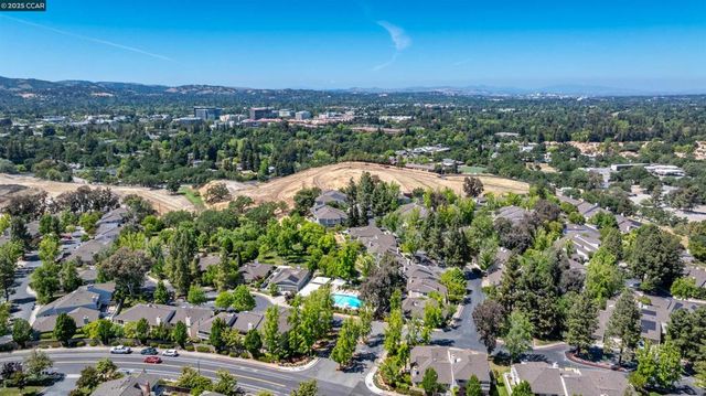 1513 Siskiyou Dr, Walnut Creek, CA 94598