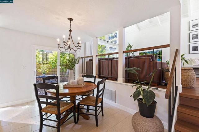 1513 Siskiyou Dr, Walnut Creek, CA 94598