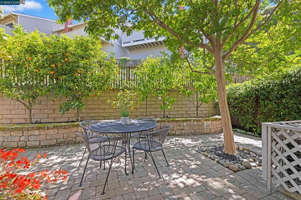 1513 Siskiyou Dr, Walnut Creek, CA 94598