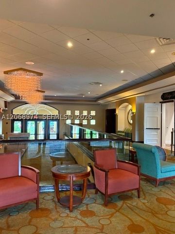 9440 Poinciana Pl 404, Davie, FL 33324