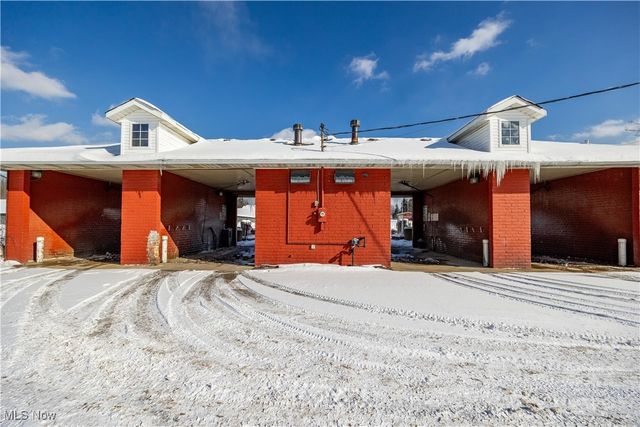 247 W Aurora Road, Northfield, OH 44067