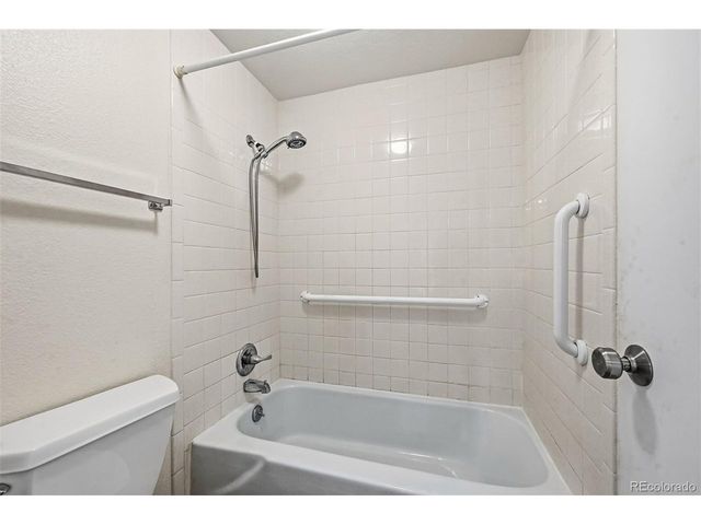 500 Mohawk Dr 409, Boulder, CO 80303