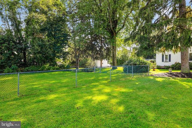 784 WOODLANE RD, Edgewater Park, NJ 08010