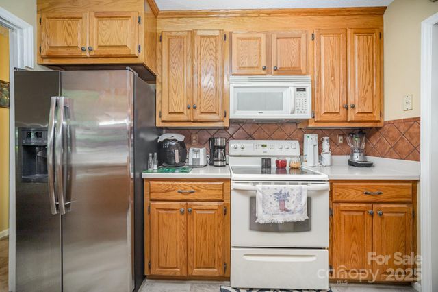 2146 Sheffield Drive, Kannapolis, NC 28083