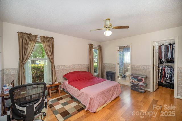 2146 Sheffield Drive, Kannapolis, NC 28083
