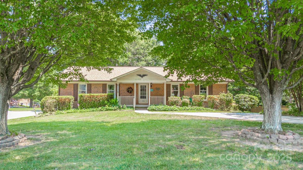 2146 Sheffield Drive, Kannapolis, NC 28083