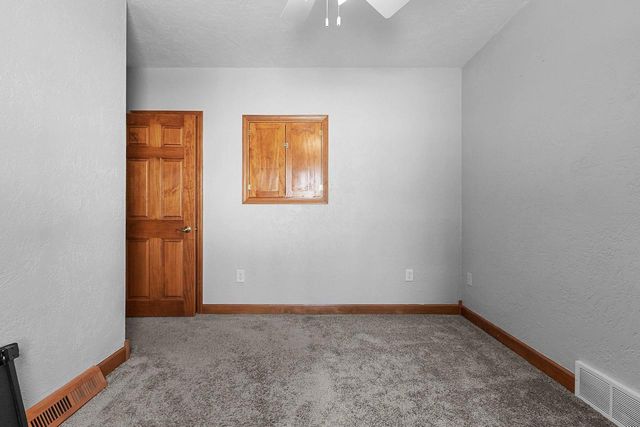 619 TAYLOR STREET, Little Chute, WI 54140