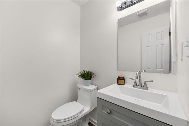 3038 Steeplechase, Alpharetta, GA 30004