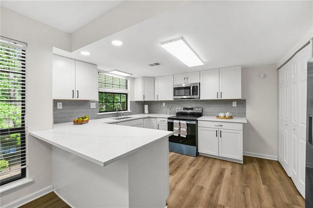 3038 Steeplechase, Alpharetta, GA 30004