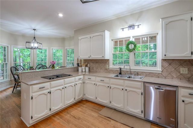 353 Battle Woods Trail NW, Marietta, GA 30064