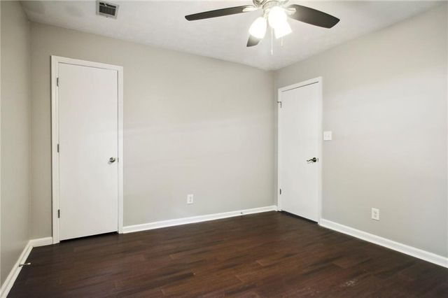 455 Barrington Drive W, Roswell, GA 30076