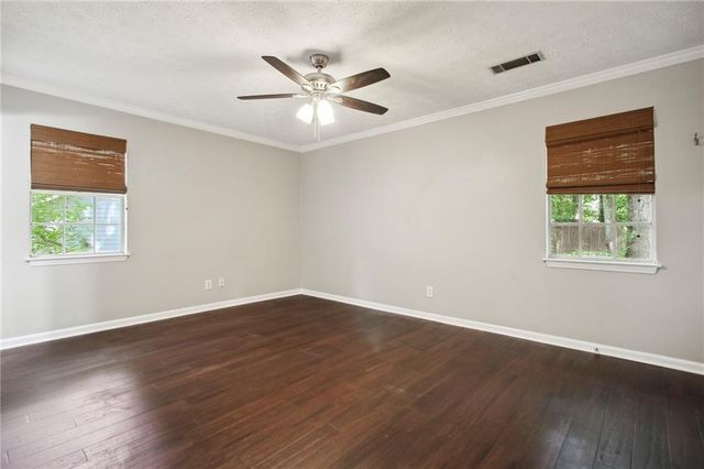 455 Barrington Drive W, Roswell, GA 30076