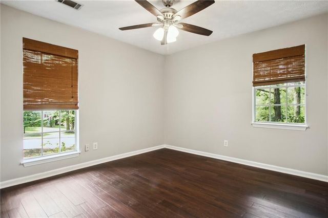 455 Barrington Drive W, Roswell, GA 30076