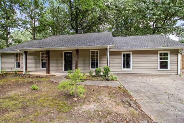 455 Barrington Drive W, Roswell, GA 30076