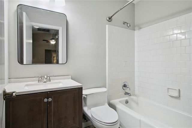 455 Barrington Drive W, Roswell, GA 30076