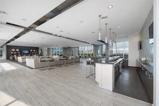 5925 Almeda Road 12312, Houston, TX 77004