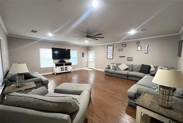 337 CR 4719, Cumby, TX 75433