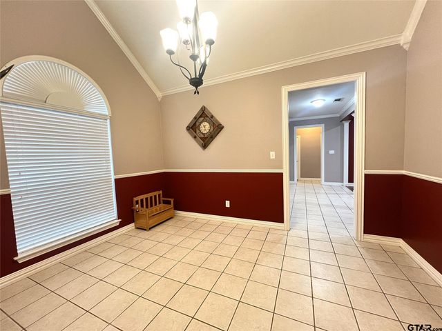 337 CR 4719, Cumby, TX 75433