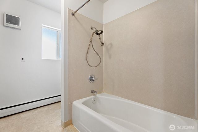7502 Beverly Lane, Everett, WA 98203