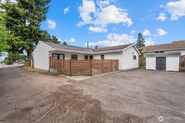 7502 Beverly Lane, Everett, WA 98203