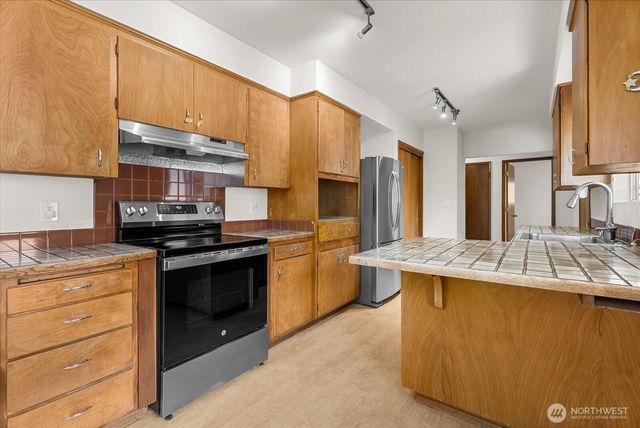 7502 Beverly Lane, Everett, WA 98203