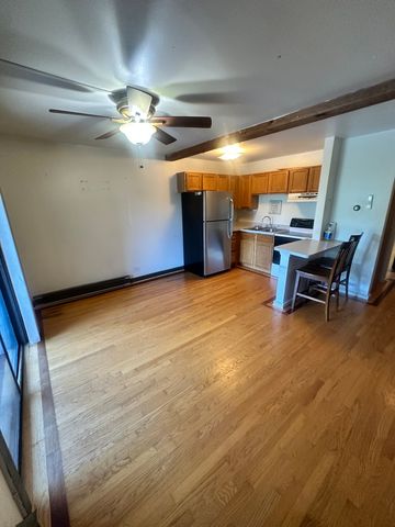 50 Oak Hill Colony 7, Fox Lake, IL 60020