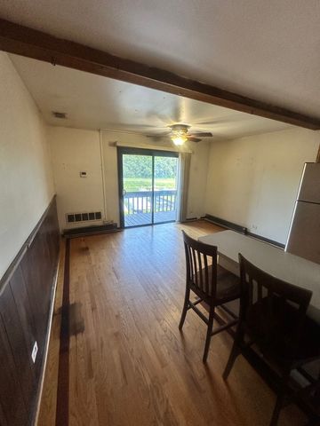 50 Oak Hill Colony 7, Fox Lake, IL 60020