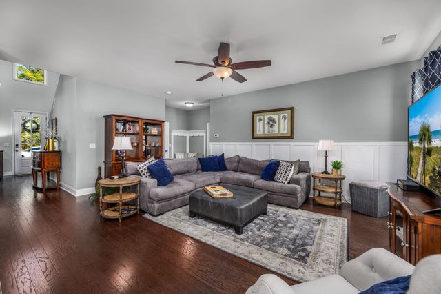 2705 Scarecrow Way, Myrtle Beach, SC 29579