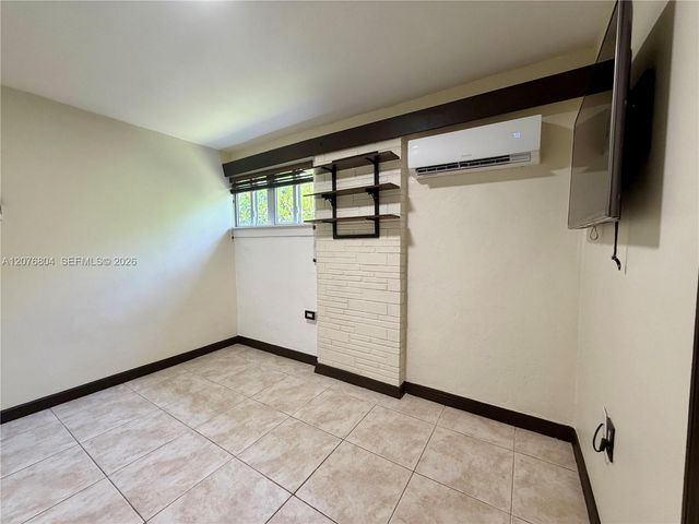 1309 S 23rd Avenue, Hollywood, FL 33020