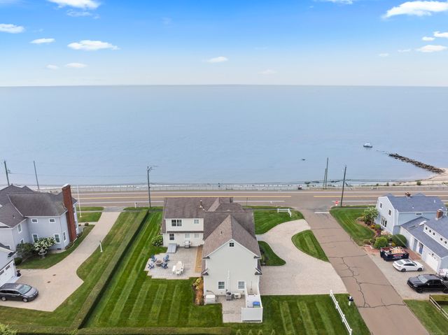 450 Maple Avenue, Old Saybrook, CT 06475