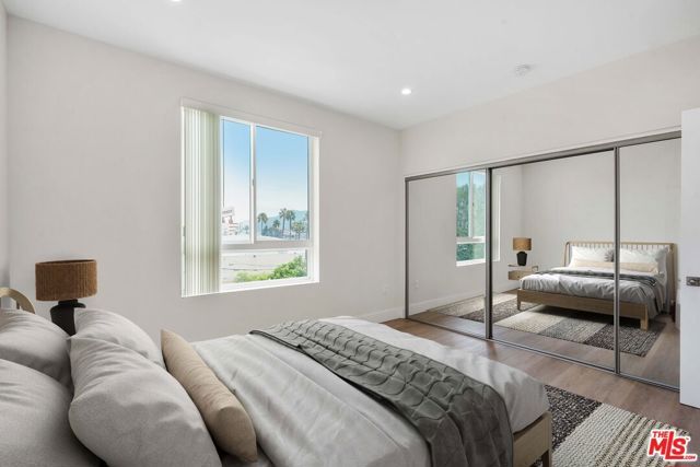 11042 La Maida Street 202, North Hollywood (los Angeles), CA 91601