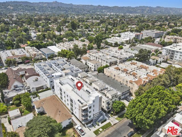 11042 La Maida Street 202, North Hollywood (los Angeles), CA 91601