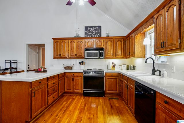 155 OAK GROVE ROAD, Springville, AL 35146
