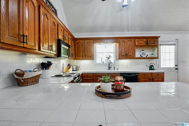 155 OAK GROVE ROAD, Springville, AL 35146