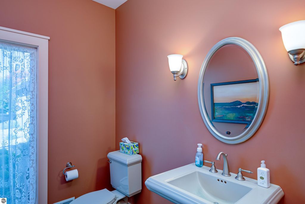 Image 18 of property listing at 10155 E Engles Road, Northport, MI 49670