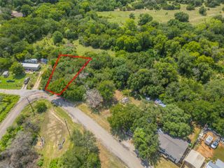 3117 Lynnwood Drive, Granbury, TX 76048