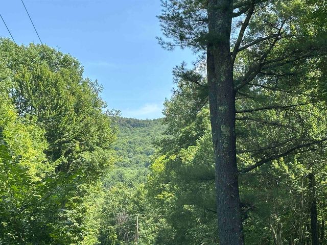 305 Poker Hill Road, Underhill, VT 05489