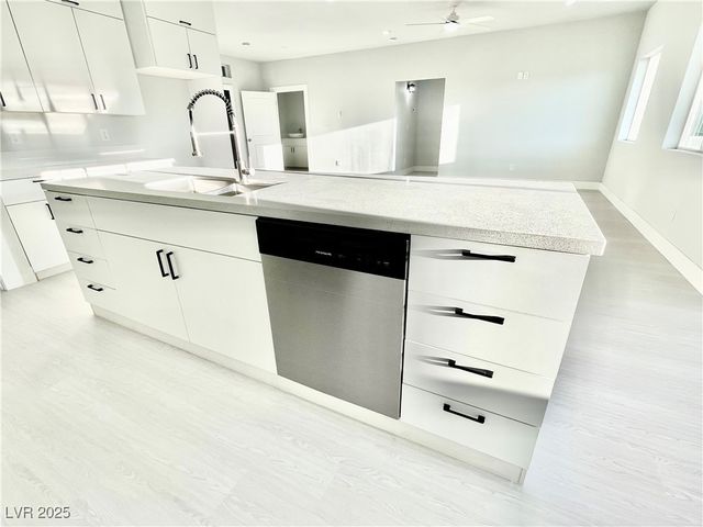 1760 Ironside Street, Pahrump, NV 89048