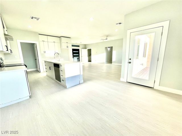 1760 Ironside Street, Pahrump, NV 89048