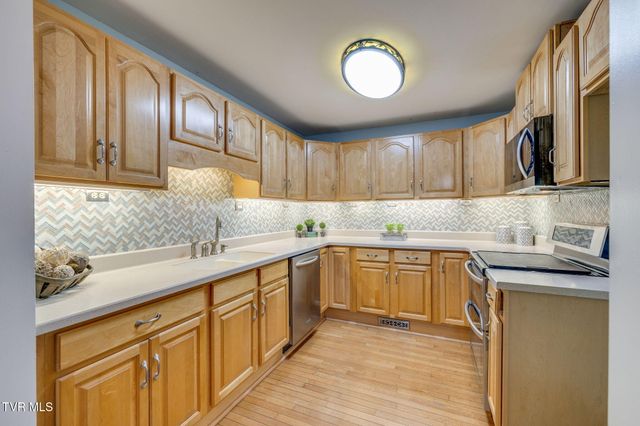 355 Huckleberry Road, Bluff City, TN 37618