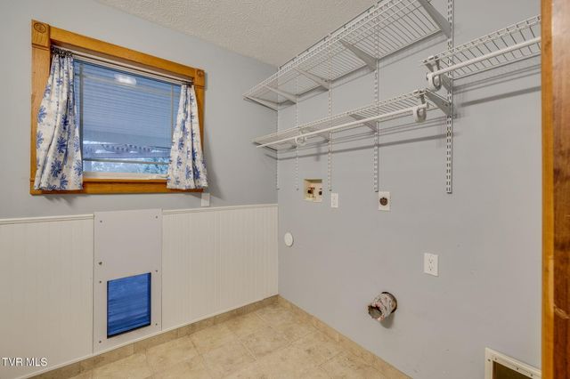 355 Huckleberry Road, Bluff City, TN 37618