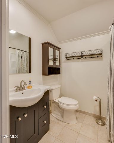 355 Huckleberry Road, Bluff City, TN 37618