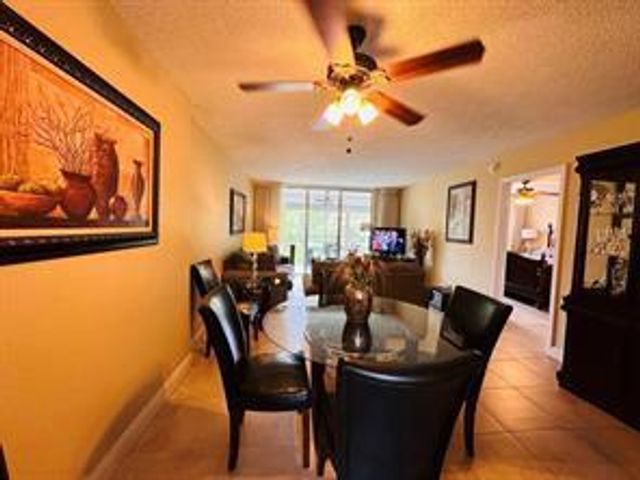 3099 NW 48th Avenue 253, Lauderdale Lakes, FL 33313