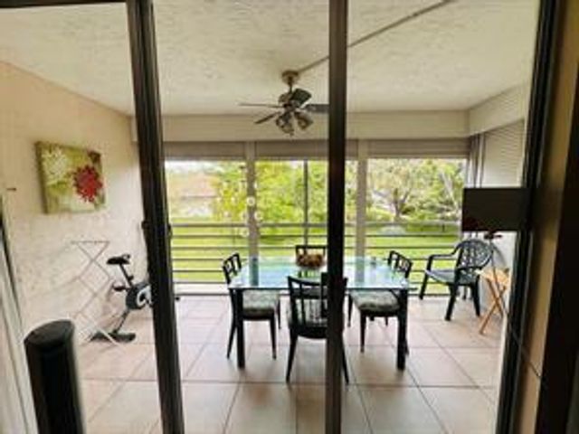 3099 NW 48th Avenue 253, Lauderdale Lakes, FL 33313