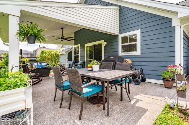 4806 Deer Creek Pl, Smithfield, KY 40068