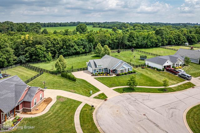 4806 Deer Creek Pl, Smithfield, KY 40068