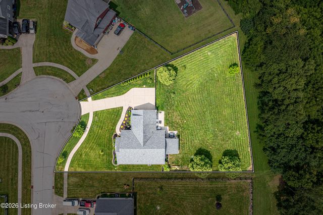 4806 Deer Creek Pl, Smithfield, KY 40068