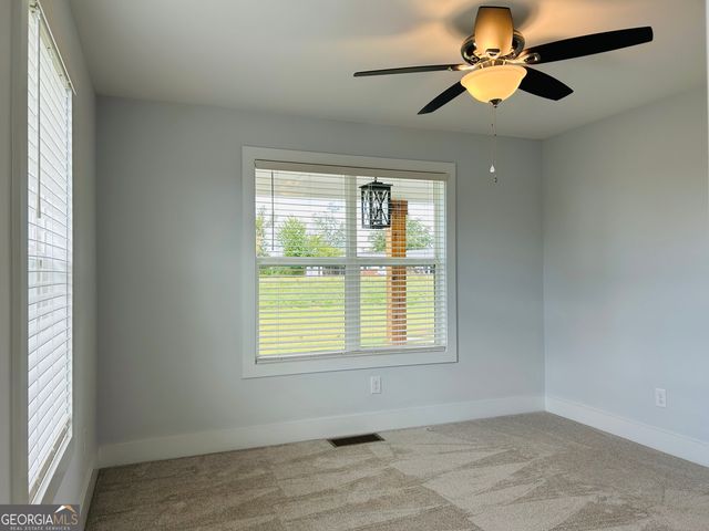 425 Smokey Road, Newnan, GA 30263